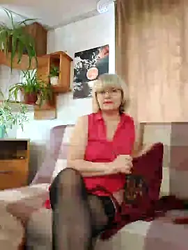 Snapshot of IrmaRose chatting on 02/21/25, 07:12 IrmaRose online show from 02/21/25, 07:12