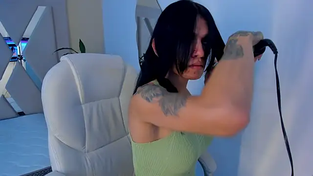 malejabenzz online show from 02/24/25, 07:41