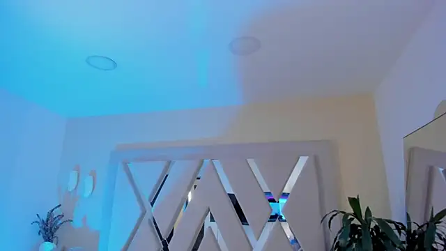 malejabenzz online show from 03/18/25, 02:15