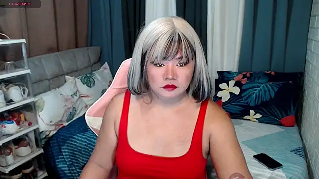 Snapshot of MagnificatMistress chatting on 12/10/24, 08:49 MagnificatMistress online show from 12/10/24, 08:49