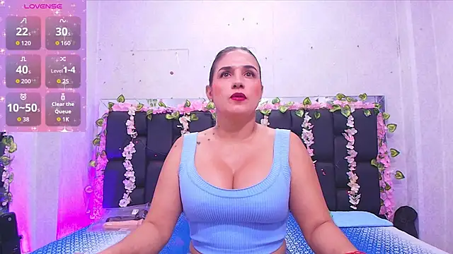  carolina fox online show from 10/09/25, 03:04