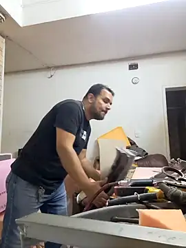 Snapshot of Ben_joseph1976 chatting on 12/19/24, 11:14 Ben joseph1976 online show from 12/19/24, 11:14