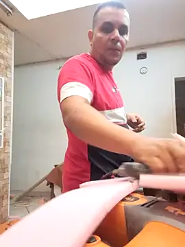 Snapshot of Ben_joseph1976 chatting on 12/21/24, 08:54 Ben joseph1976 online show from 12/21/24, 08:54