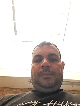 Snapshot of Ben_joseph1976 chatting on 12/31/24, 03:20 Ben joseph1976 online show from 12/31/24, 03:20