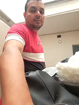 Snapshot of Ben_joseph1976 chatting on 01/04/25, 03:17 Ben joseph1976 online show from 01/04/25, 03:17