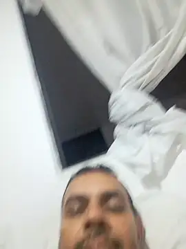 Snapshot of Ben_joseph1976 chatting on 01/08/25, 10:58 Ben joseph1976 online show from 01/08/25, 10:58