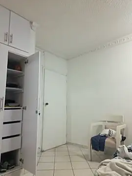 Snapshot of Ben_joseph1976 chatting on 02/05/25, 12:49 Ben joseph1976 online show from 02/05/25, 12:49