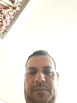 Snapshot of Ben_joseph1976 chatting on 02/18/25, 12:17 Ben joseph1976 online show from 02/18/25, 12:17