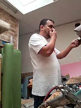 Snapshot of Ben_joseph1976 chatting on 02/21/25, 03:43 Ben joseph1976 online show from 02/21/25, 03:43