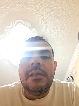 Snapshot of Ben_joseph1976 chatting on 02/22/25, 02:30 Ben joseph1976 online show from 02/22/25, 02:30