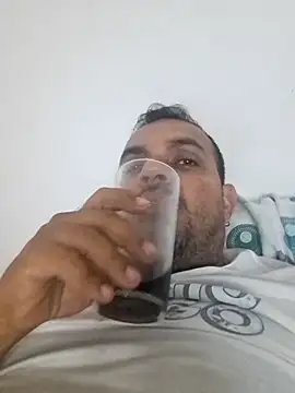 Snapshot of Ben_joseph1976 chatting on 02/22/25, 09:48 Ben joseph1976 online show from 02/22/25, 09:48