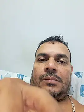 Snapshot of Ben_joseph1976 chatting on 02/24/25, 01:02 Ben joseph1976 online show from 02/24/25, 01:02