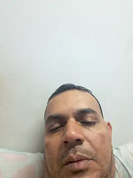 Snapshot of Ben_joseph1976 chatting on 09/24/25, 01:20 Ben joseph1976 online show from 09/24/25, 01:20