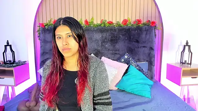 Karlagonzales  online show from 11/09/25, 10:35