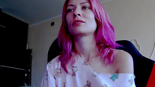 karo123421 online show from 10/20/25, 05:52