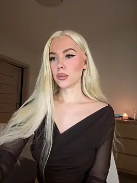 xDinnax online show from 11/04/25, 01:32