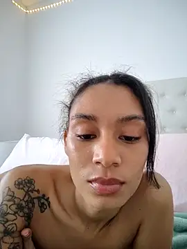 Leaberry online show from 11/16/25, 06:57