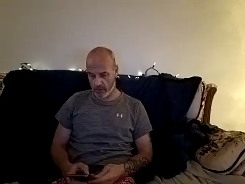 Snapshot of Ryeguy6969 chatting on 12/22/24, 07:33 Ryeguy6969 online show from 12/22/24, 07:33