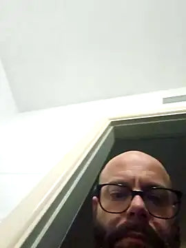 Dolceporco19 online show from 11/10/25, 05:45