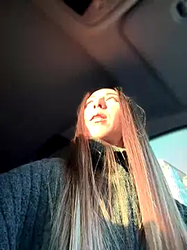 EvaCatt online show from 11/17/25, 02:28