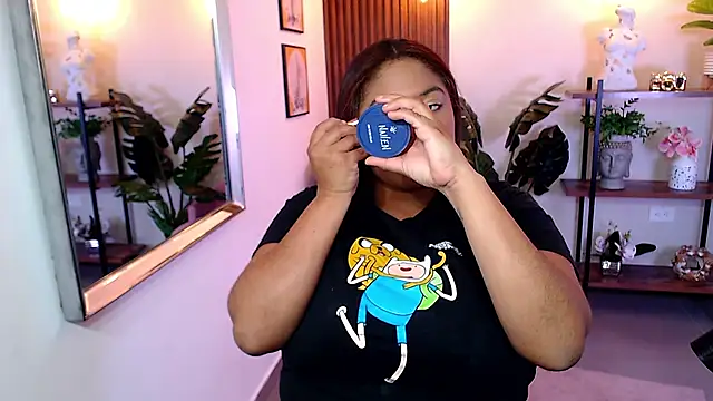 Kenya--Buhle online show from 01/18/25, 11:11