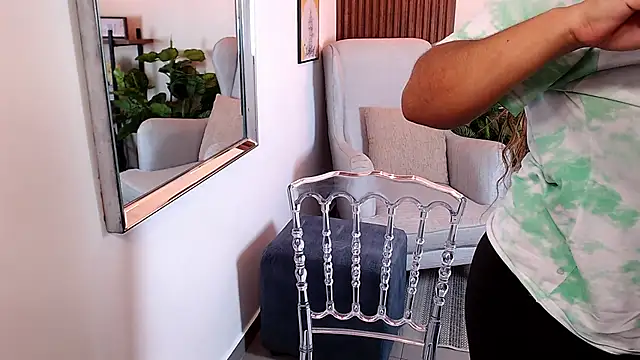 Kenya--Buhle online show from 02/18/25, 06:15