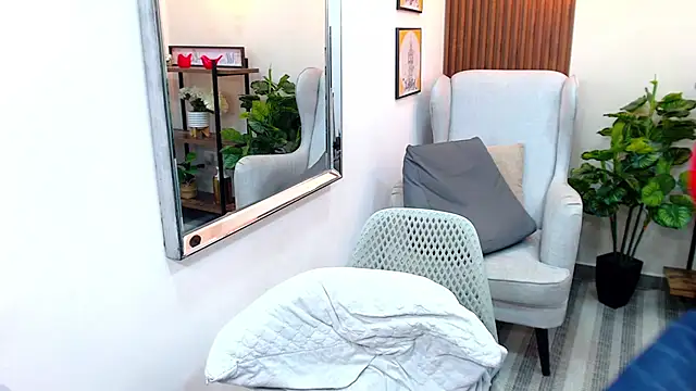 Kenya--Buhle online show from 03/21/25, 11:12