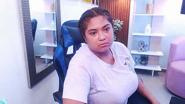 Kenya--Buhle online show from 09/18/25, 11:23