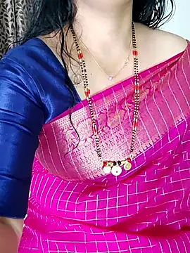 Snapshot of Indian_desi_wife chatting on 03/21/25, 01:13 Indian desi wife online show from 03/21/25, 01:13