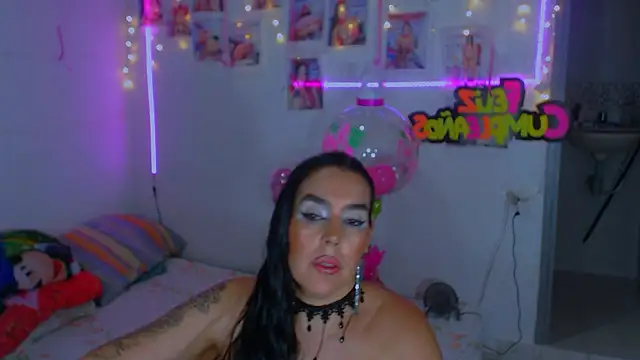 Snapshot of sweet_vanessa_22 chatting on 12/07/24, 03:58 sweet vanessa 22 online show from 12/07/24, 03:58
