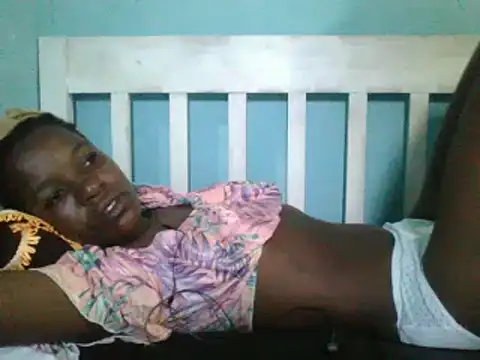 sweetchic  online show from 03/06/25, 09:47