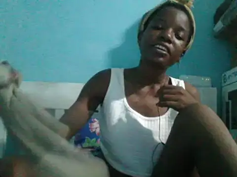 sweetchic  online show from 03/11/25, 06:30