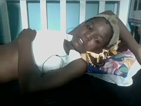 sweetchic  online show from 03/12/25, 09:34