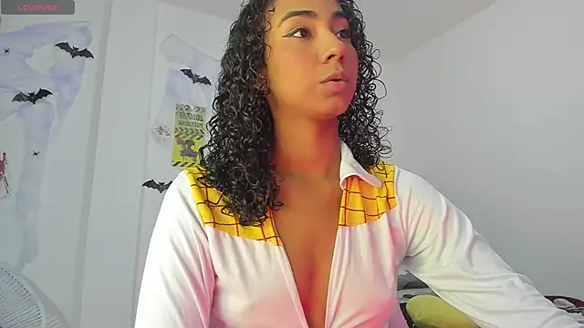 khaliope online show from 10/31/25, 03:29