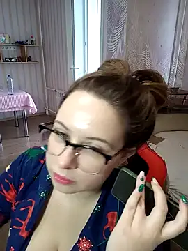 DienkaGreen online show from 12/26/24, 05:37