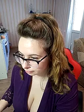 DienkaGreen online show from 02/24/25, 06:27