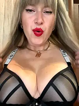 Kittenforyou online show from 11/08/25, 01:00