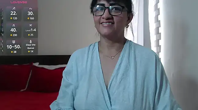 Snapshot of ISABEEL_SOFIA01 chatting on 02/07/25, 07:49 ISABEEL SOFIA01 online show from 02/07/25, 07:49