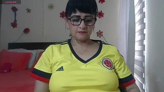 Snapshot of ISABEEL_SOFIA01 chatting on 03/20/25, 03:36 ISABEEL SOFIA01 online show from 03/20/25, 03:36