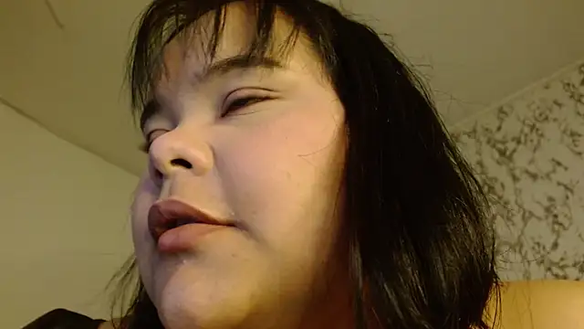 sexychubby    online show from 10/09/25, 06:17