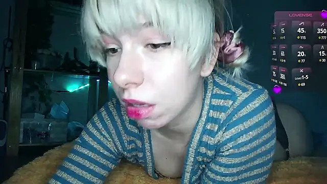 Snapshot of cruellagoth666 chatting on 03/10/25, 09:40 cruellagoth666 online show from 03/10/25, 09:40