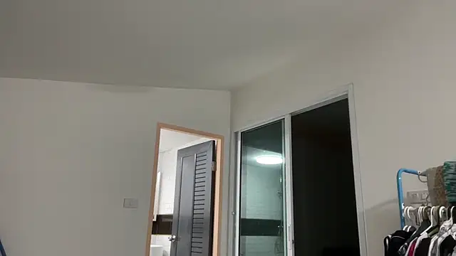 Snapshot of lukegunn chatting on 01/10/25, 11:50 lukegunn online show from 01/10/25, 11:50