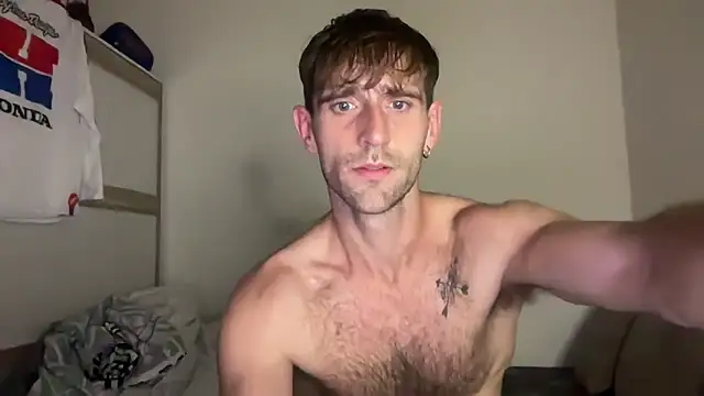 Snapshot of lukegunn chatting on 02/26/25, 11:04 lukegunn online show from 02/26/25, 11:04