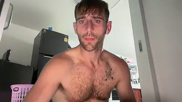 Snapshot of lukegunn chatting on 03/16/25, 11:04 lukegunn online show from 03/16/25, 11:04