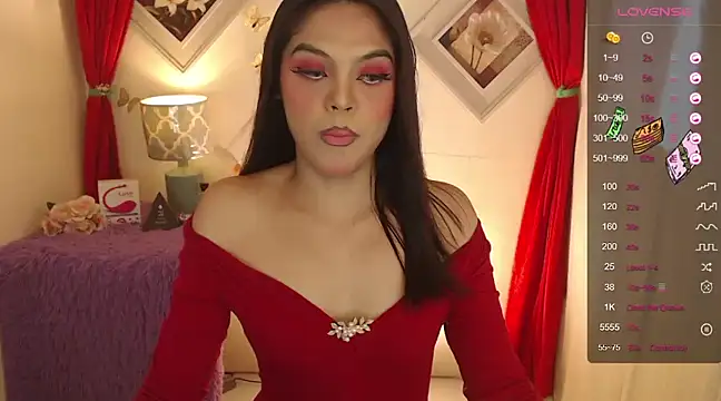 Snapshot of OdessaBODY chatting on 03/05/25, 07:27 OdessaBODY online show from 03/05/25, 07:27