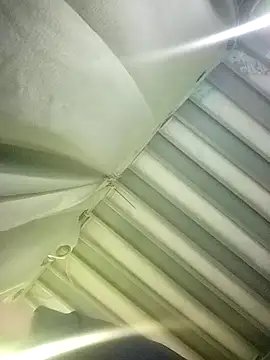 Snapshot of janskie0107 chatting on 11/27/25, 02:24 janskie0107 online show from 11/27/25, 02:24