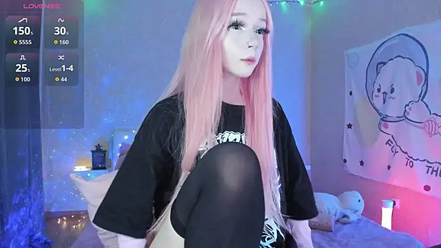 Misty Shadow online show from 10/04/25, 09:46