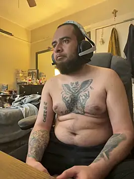 Snapshot of cnasty5621333 chatting on 09/10/25, 12:10 cnasty5621333 online show from 09/10/25, 12:10