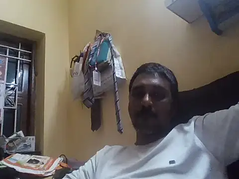 Snapshot of divakar2022 chatting on 10/06/25, 05:10 divakar2022 online show from 10/06/25, 05:10
