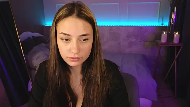 Snapshot of MilanaSugar chatting on 01/05/25, 04:04 MilanaSugar online show from 01/05/25, 04:04